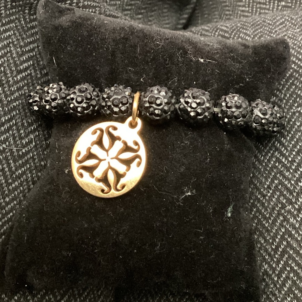 Rustic Cuff Sparkling Black Stretch Bracelet 1212